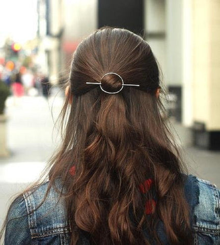 Leiothrix Vintage Alloy Silver Circle Hair Clip for Women and Girls on any Occasion