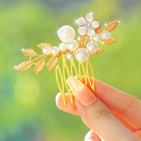 Yokawe Bridal Wedding Hair Comb Gold Pearl Flower Hair Clip Vintage leaf Rhinestone Bride Hair Accessories for Women and Girls (Gold)