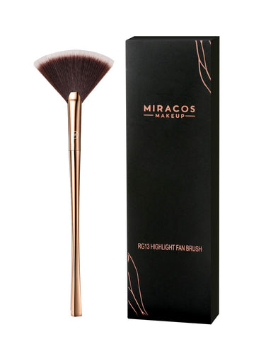 Brush Master Makeup Brush Kabuki Makeup Brush Perfect For Foundation Highlighter Blush Cream and Flawless Powder,Buffing (Gold Fan Brush)
