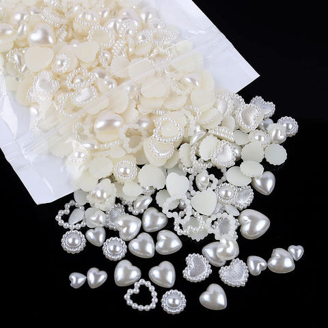 500Pcs Creamy-white Pearls Heart Nail Charms Mixed Styles Flatback Heart Kawaii Assorted Pearls Heart Beads 3D Nail Art Charms Crafts Material Embellishments for Nail Art DIY Crafts Accessories
