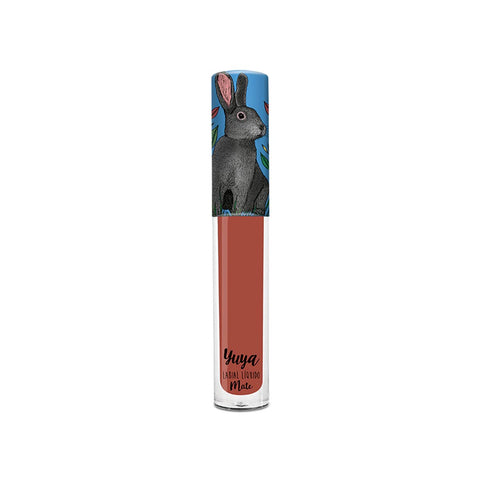 YuYa Liquid Lipstick Quédate - Long-Lasting, Matte Brick Shade Lip Color with Easy Applicator for All Occasions - Stay Intact for the Entire Day with an Exclusive Cap Design in Your Lipstick Collection.