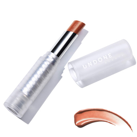 UNDONE BEAUTY Light on Lip Reflecting, Amplifying Lipstick with Sheer, Buildable, Hydrating Color and Aloe, Coconut & Volume Enhancing Pigment - Vegan and Paraben & Cruelty Free - Chai Town